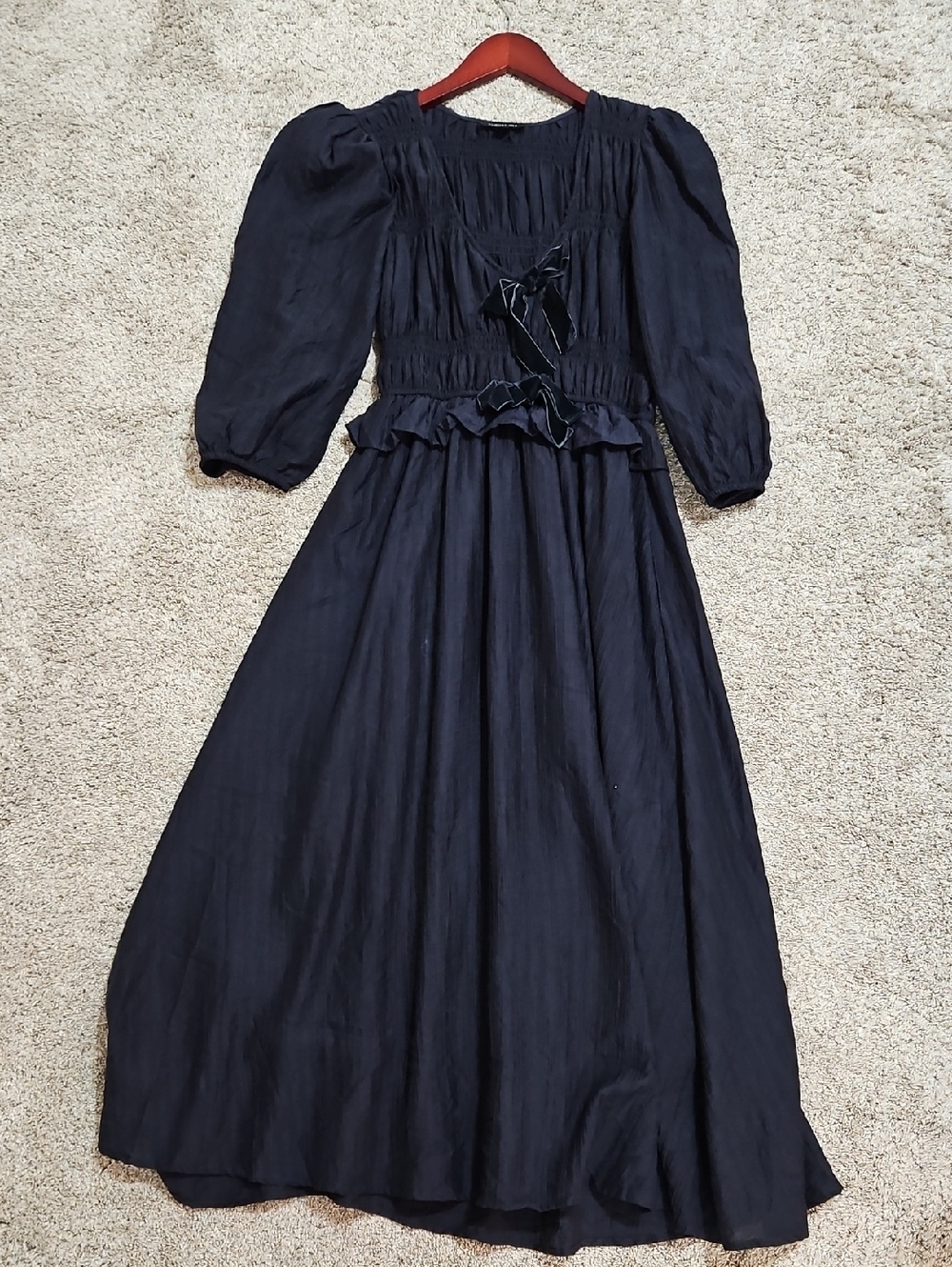 Classic Navy Puff-Sleeve Midi Dress